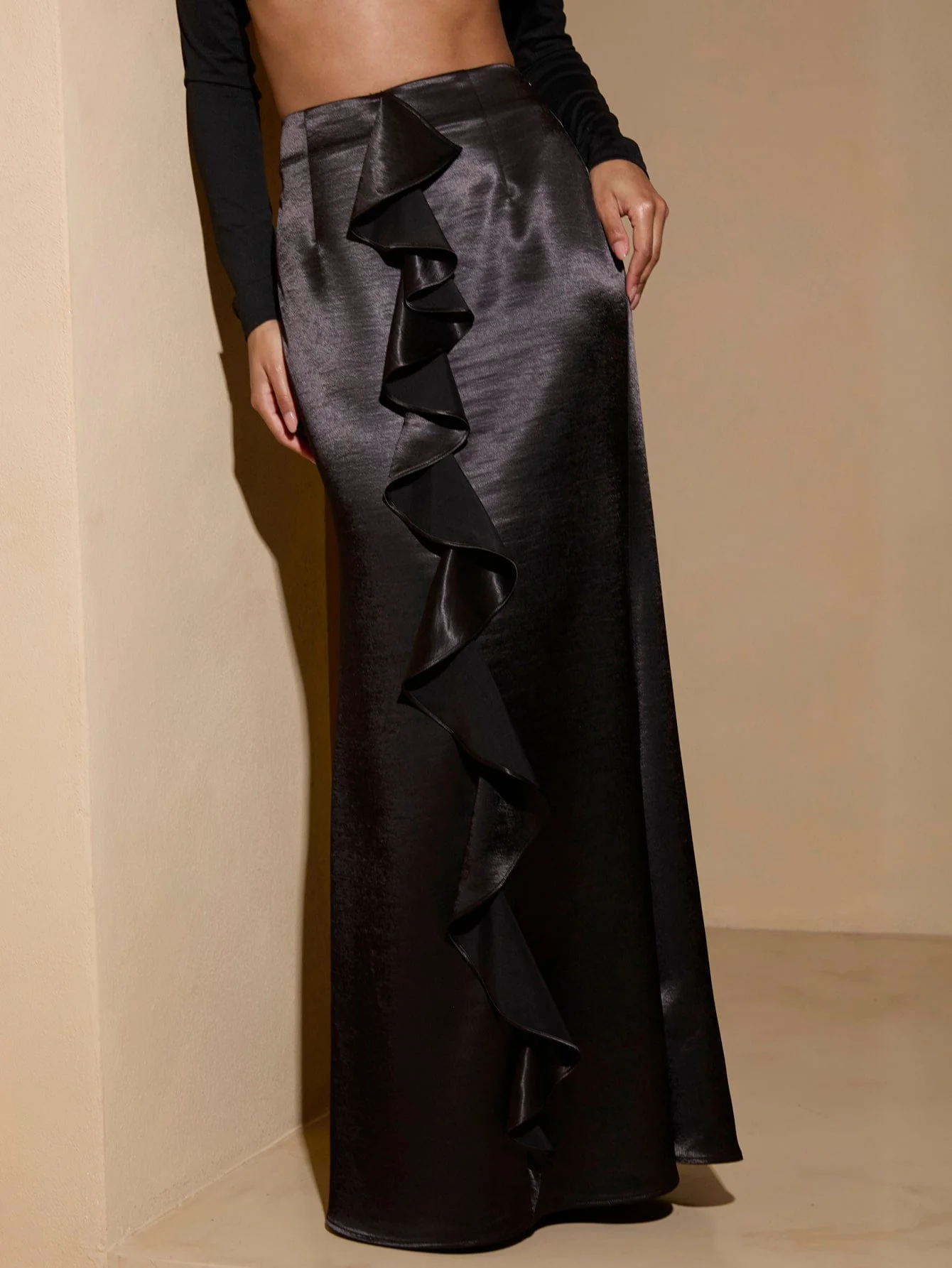 Soreya Skirt in Black - Image 3