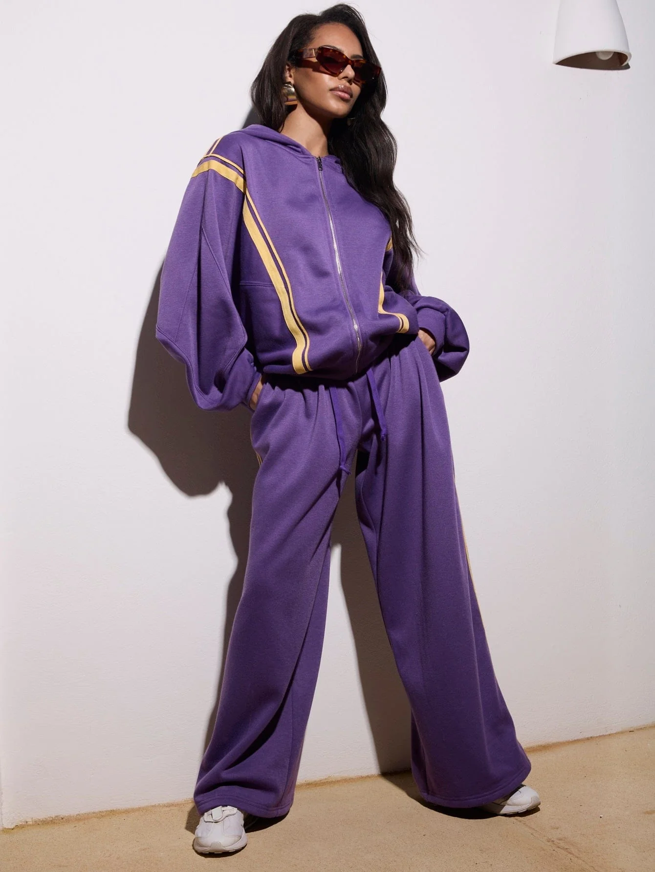 Reva Joggers in Purple