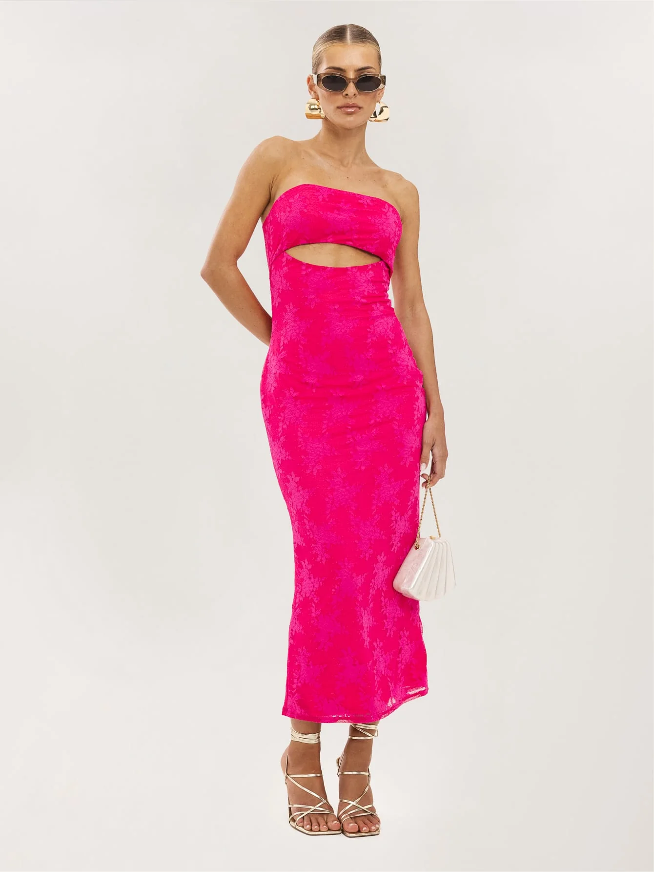 Manara Dress in Raspberry Lace - Image 4