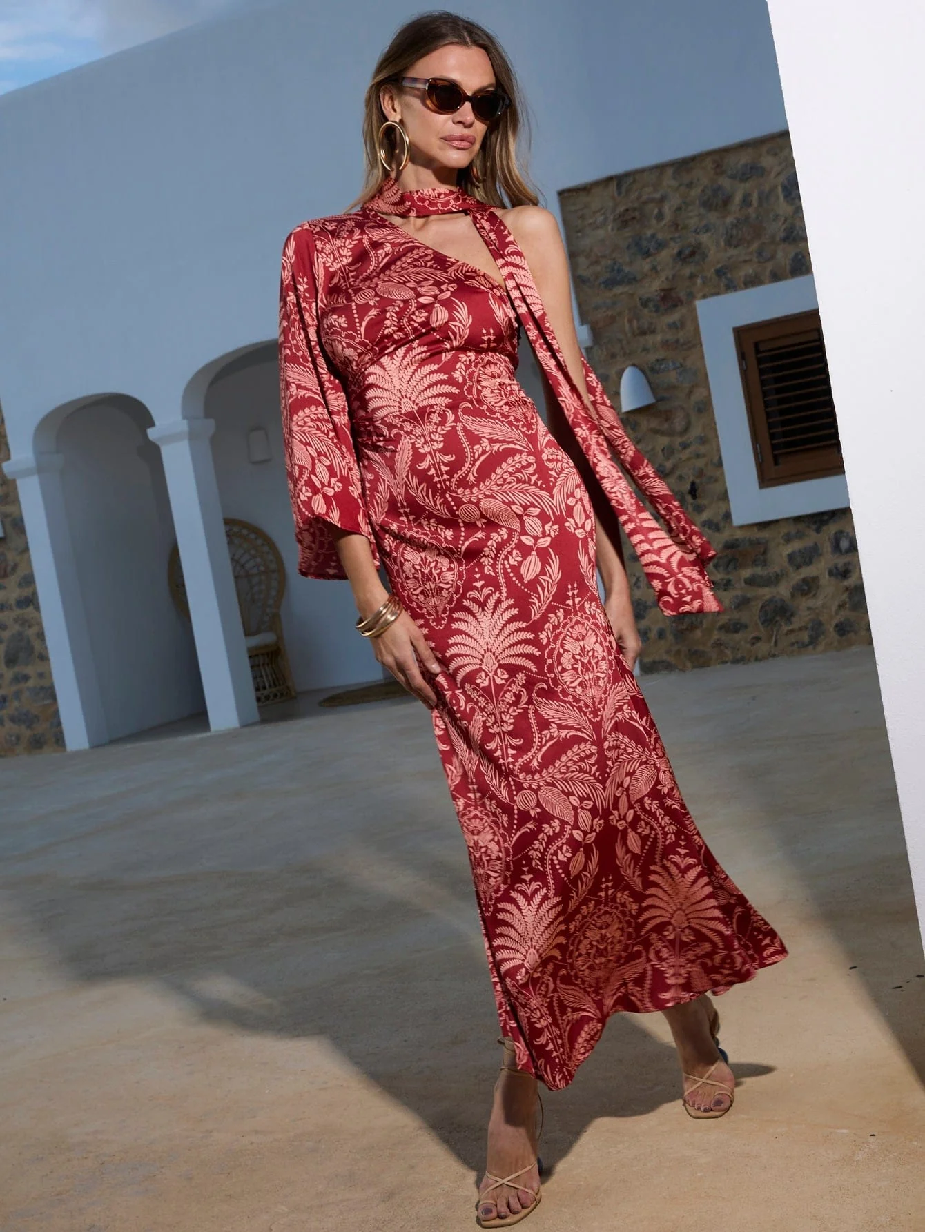 Serafine Dress in Scarlet Botanica - Image 3
