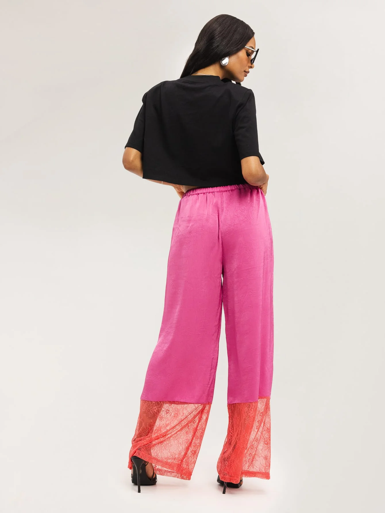 Limonara Trousers in Bubblegum Pink - Image 2