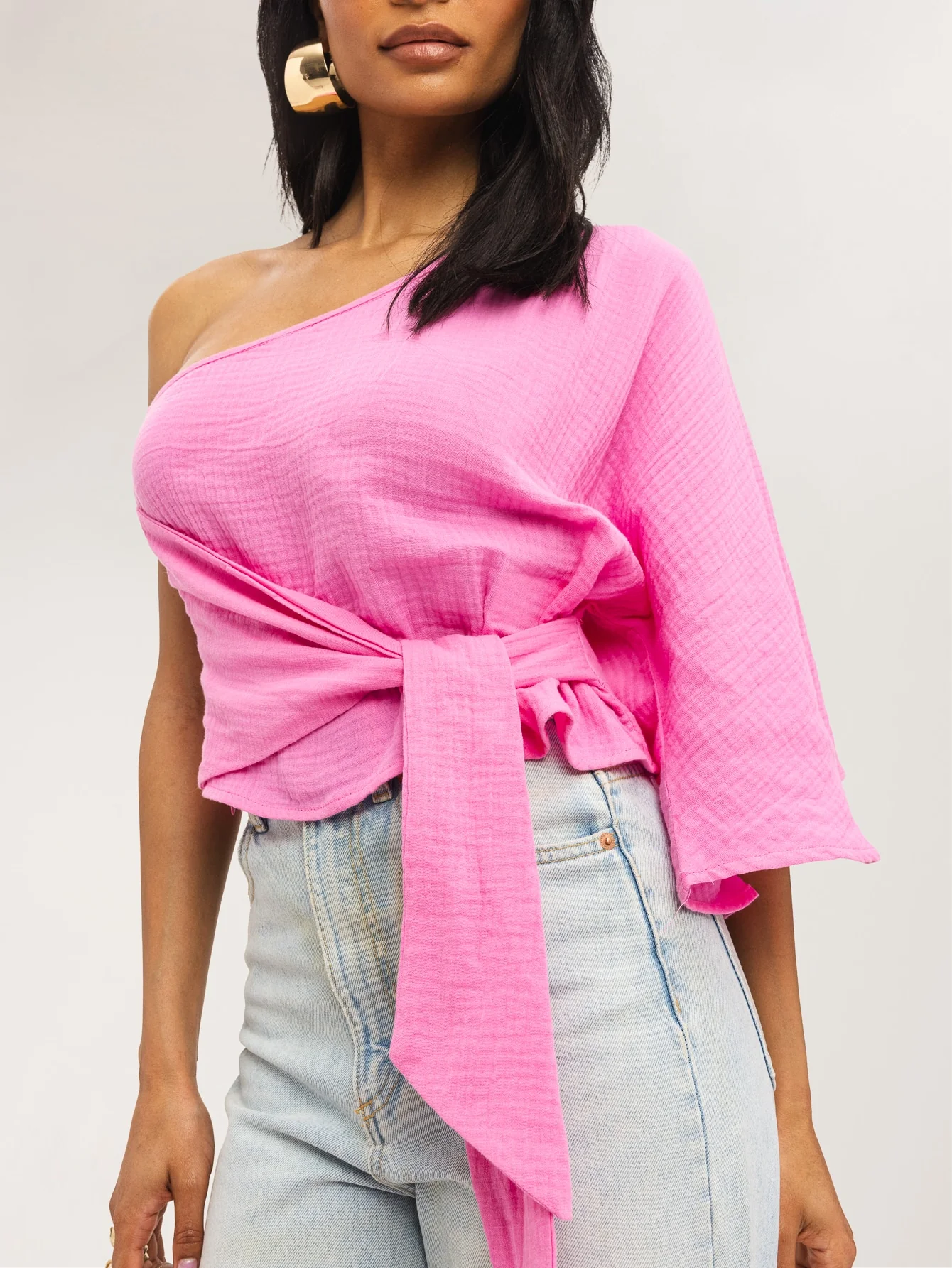 Belara Top in Bubblegum Pink - Image 3