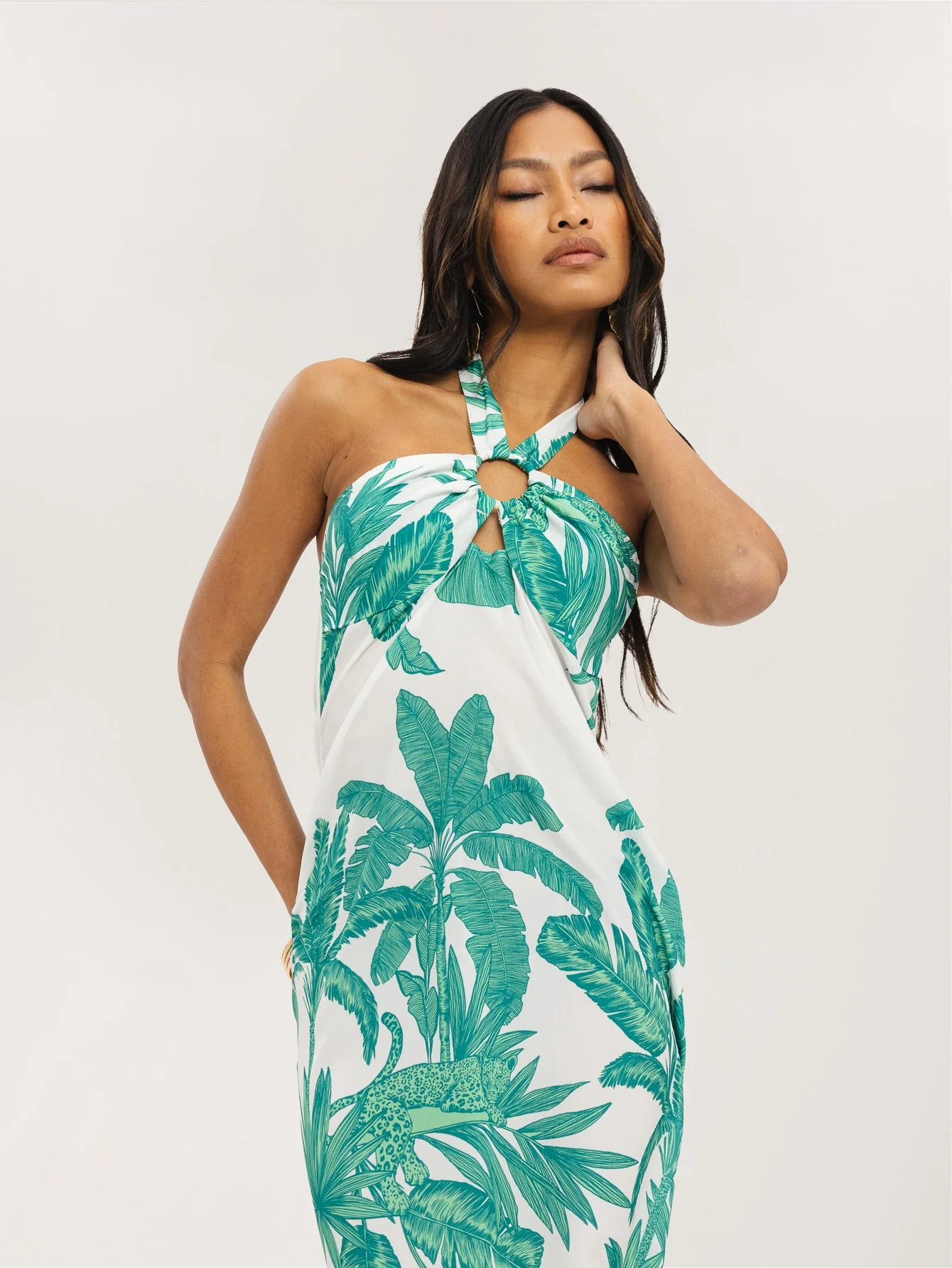 Liana Dress in White Jungle Palm - Image 3